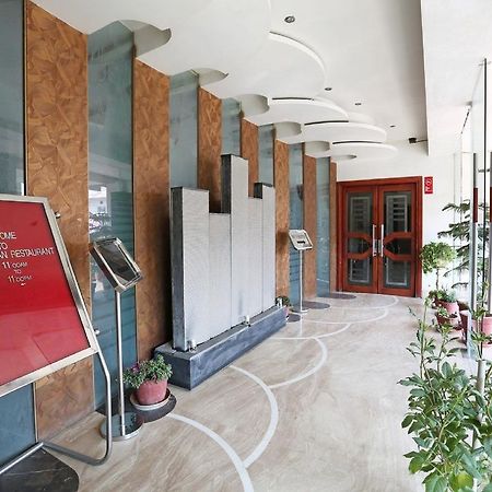 New Hotel Broadway Βαρανάσι Εξωτερικό φωτογραφία